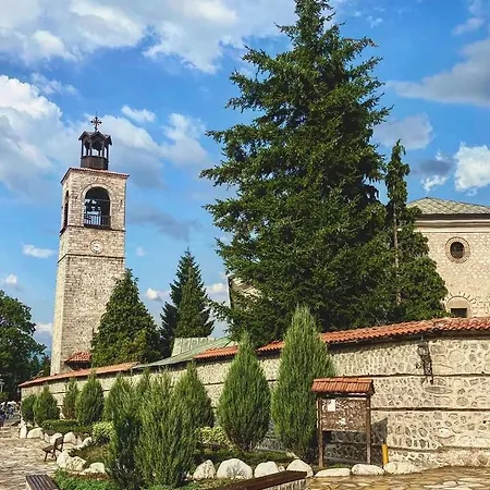 Royal Towers - Gondola View Апартаменти