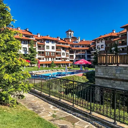 Royal Towers - Gondola View Апартаменти